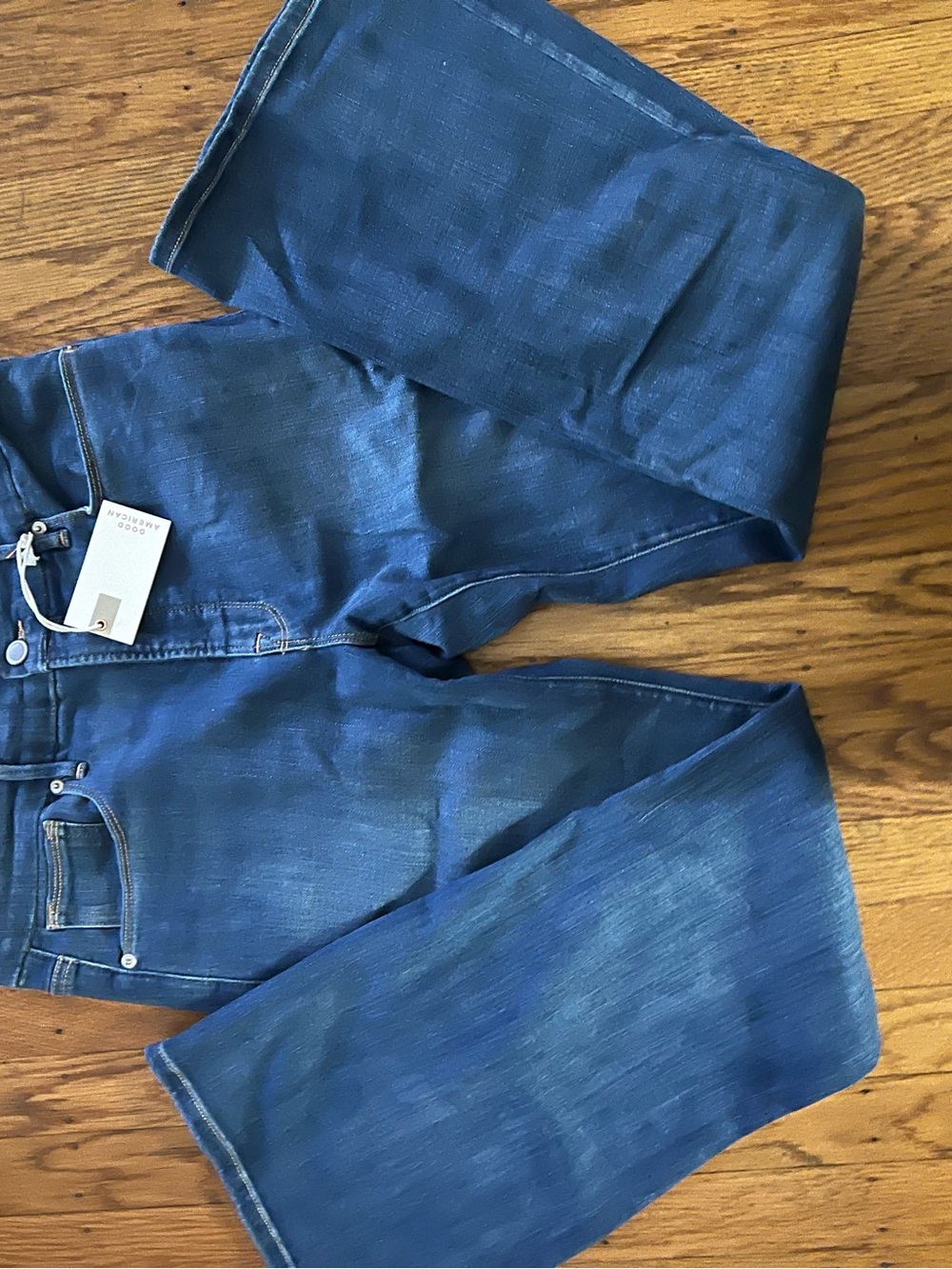 Women’s Flared Jeans in Deep Blue — Good American